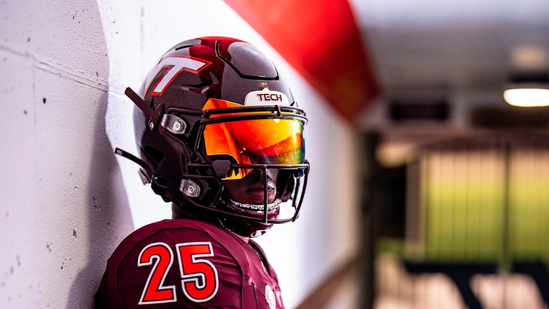 Virginia Tech uniform vs Marshall