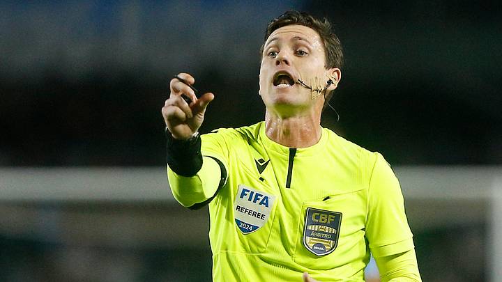 Ramon Abatti Abel, em um primeiro momento, considerou gol Ramon Abatti Abel, em um primeiro momento, considerou gol