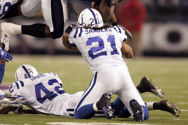 Bob Sanders