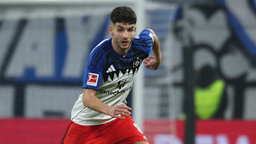 Daniel Elfadli sah gegen Freiburg die Rote Karte