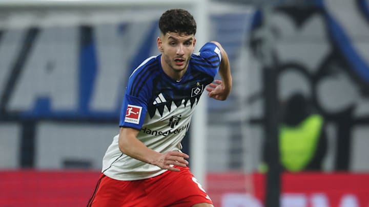 Daniel Elfadli sah gegen Freiburg die Rote Karte Daniel Elfadli sah gegen Freiburg die Rote Karte