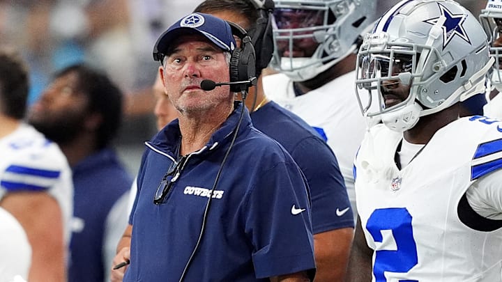 New Orleans Saints v Dallas Cowboys