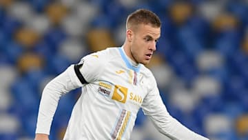 In der vergangenen Europa-League-Saison spielte Hrvoje Smolcic auch gegen den SSC Neapel.