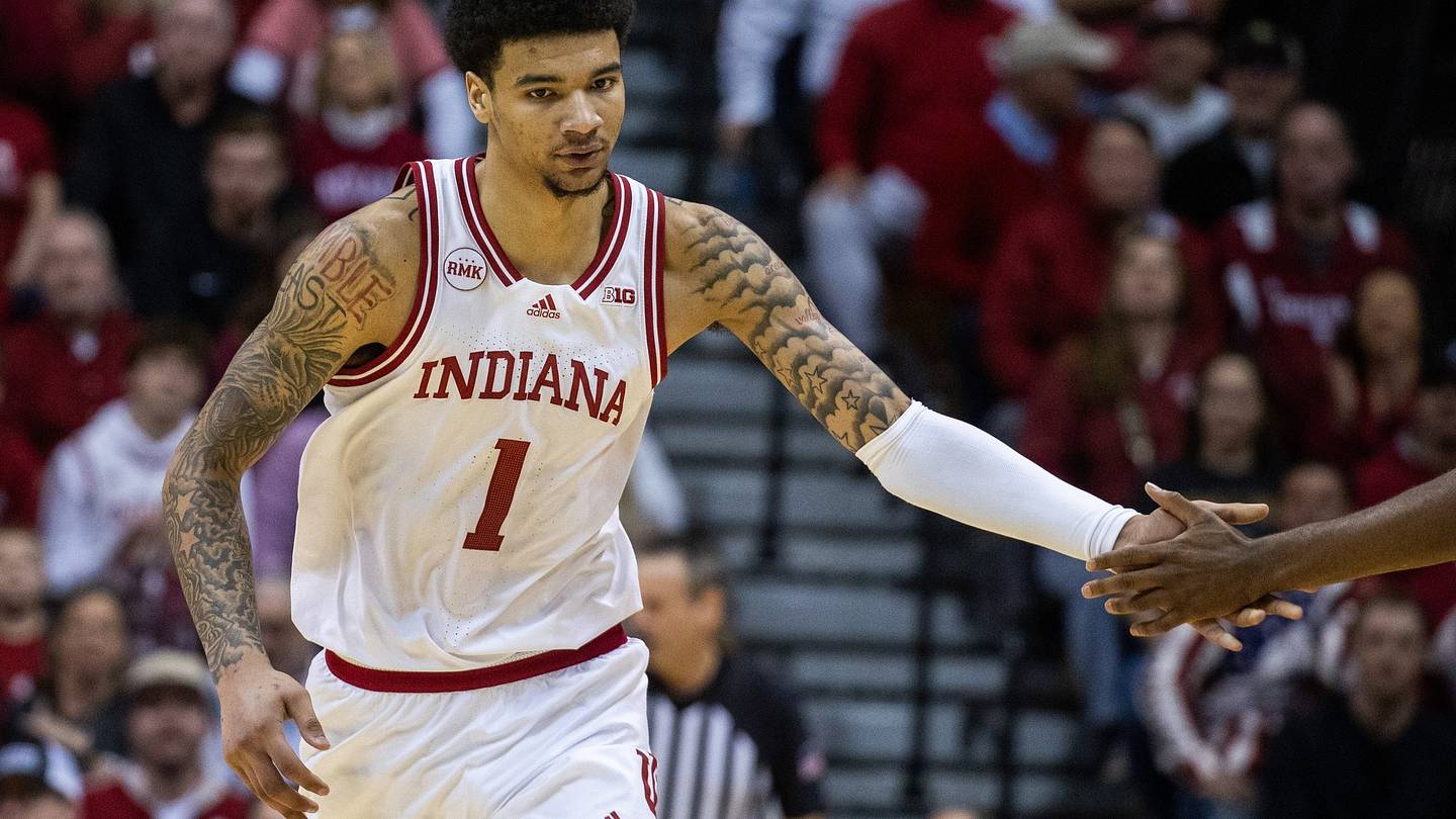 Lakers Projected to Land Former Big-Ten Star In Latest Mock Draft - Vimarsana News