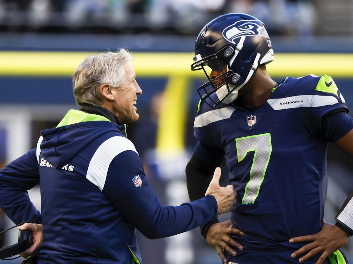 ex-Seahawks coach Pete Carroll comments on Raiders-Geno Smith contract talks