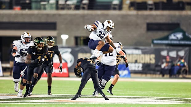 Montana State running back Julius Davis