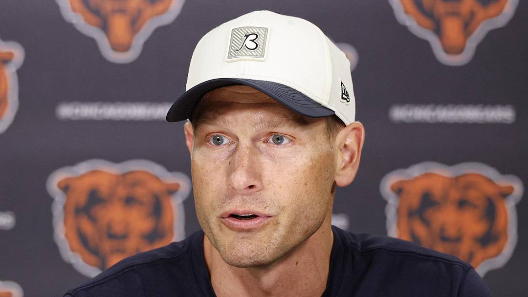 Chicago Bears head coach Ben Johnson