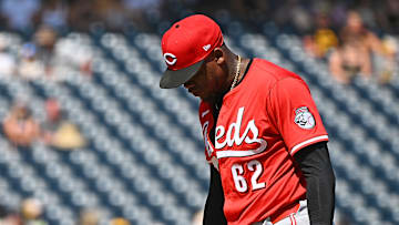 Cincinnati Reds pitcher Luis Mey