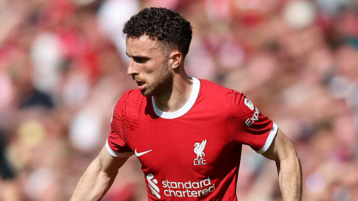 Liverpool FC v Aston Villa - Premier League