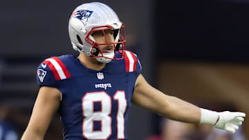 Dec 15, 2024; Glendale, Arizona, USA; New England Patriots tight end Austin Hooper (81) against the Arizona Cardinals at State Farm Stadium. Mandatory Credit: Mark J. Rebilas-Imagn Images