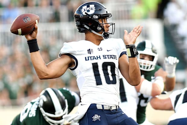 Utah State Aggies quarterback Jordan Love