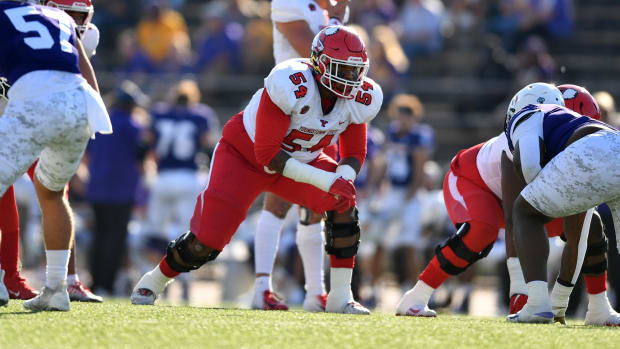 Youngstown State OL Jaison Williams