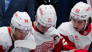 Detroit Red Wings v Vancouver Canucks