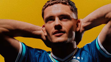 Flo Wirtz im WM-Auswärtstrikot