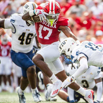 Indiana's Ty Son Lawton (17) runs during the first half of the Indiana versus Florida International football game at Memorial Stadium on Saturday, Aug. 31, 2024.