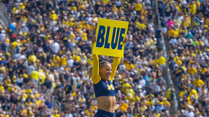 University of Michigan Cheerleaders