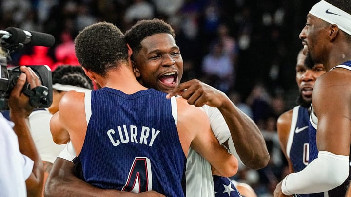 Edwards was blown away by Curry's offensive explosion in the final two games of the Paris Olympics.