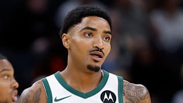 Detroit Pistons v Milwaukee Bucks