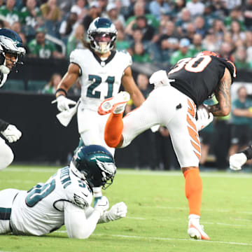 Eagles linebacker Jihaad Campbell gets ready to make a tackle in the team's preseason opener against the Bengals.