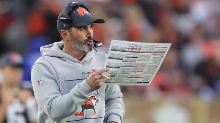 Browns head coach Kevin Stefanski calls plays during the second half against the Arizona Cardinals, Sunday, Oct. 17, 2021, in Cleveland.