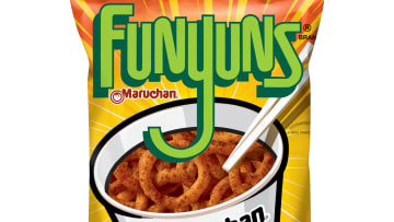 Funyuns x Maruchan Hot & Spicy Chicken Ramen Onion Flavored Rings