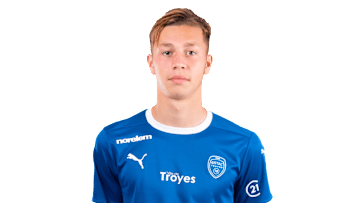 Mathys Detourbet est la révélation de la saison en Ligue 2 avec l'ESTAC