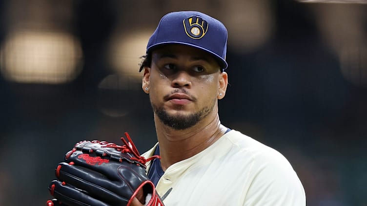 Reds' trade deadline departure makes perplexing contract decision