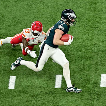 Cooper Dejean intercepted Chiefs quarterback Patrick Mahomes and returned the pick 38 yards for an Eagles touchdown.