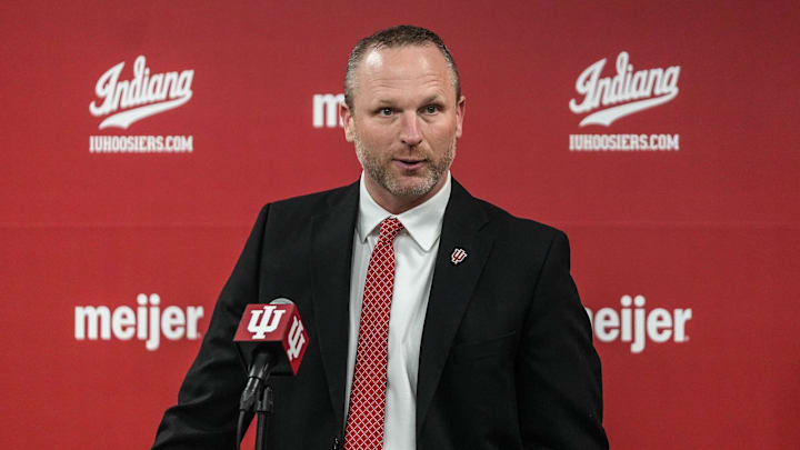 Darian DeVries, the new head men's basketball coach at Indiana, recently offered Iowa United Prep junior Arafan Diane. Darian DeVries, the new head men's basketball coach at Indiana, recently offered Iowa United Prep junior Arafan Diane.