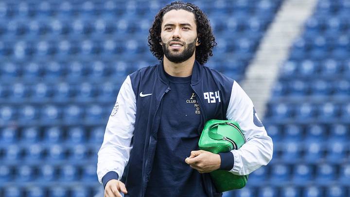 César Huerta llegó a la CDMX para unirse a los Pumas de la UNAM. César Huerta llegó a la CDMX para unirse a los Pumas de la UNAM.