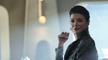 Shohreh Aghdashloo as Crisjen Avasarala in The Expanse season 5.