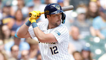 Cincinnati Reds v Milwaukee Brewers