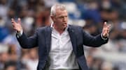 Javier Aguirre recibió una fuerte liquidación por la directiva rayada