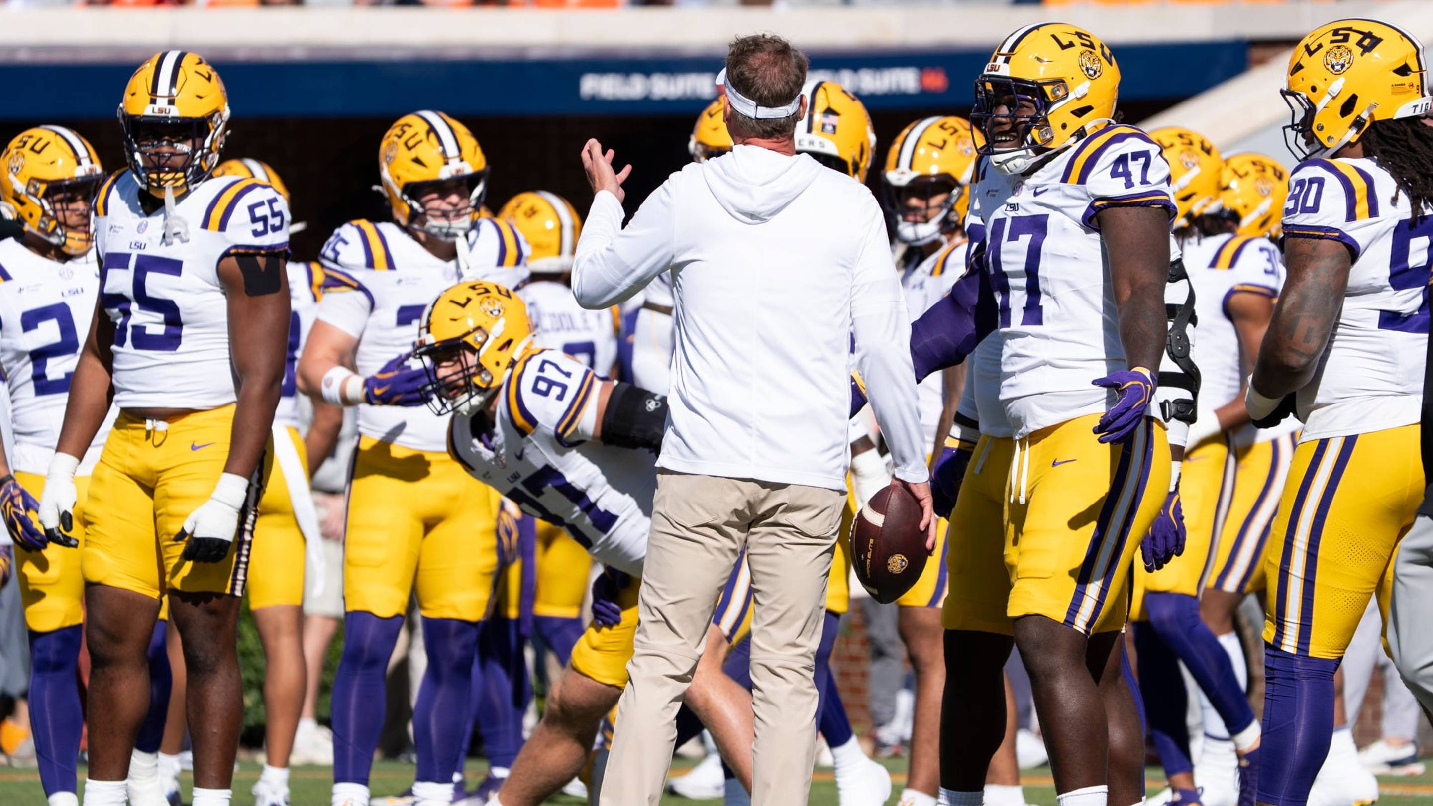 LSU Stock Report: Who Helped and Hurt Themselves Against Auburn