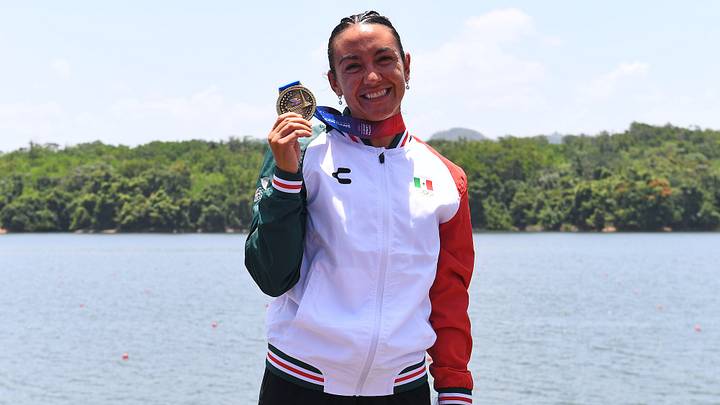 Kenia Lechuga se colgó un oro en los Juegos Centroamericanos y del Caribe de Santo Domingo 2026. Kenia Lechuga se colgó un oro en los Juegos Centroamericanos y del Caribe de Santo Domingo 2026.