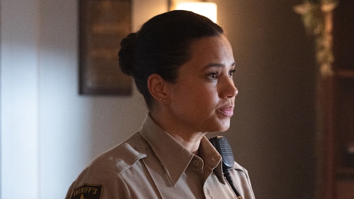 "Pilot" - Sheriff Country. PIctured: Michele Weaver as Cassidy.