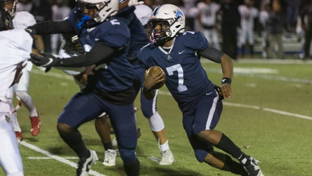 Asheville quarterback Ricky Tolbert Jr.