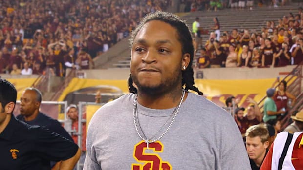 USC Trojans Michigan Wolverines Willie McGinest LenDale White Derek Jeter Marcus Allen Los Angeles Memorial Coliseum Big Ten