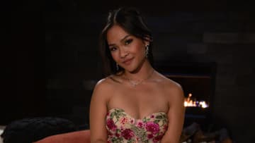 THE BACHELORETTE - 2105 - After an unexpected visit from her past, Jenn has a big decision to make. As connections deepen, Jenn and her men take to the countryside for a week exploring New Zealand's fruits and fauna before more shocking news leaves her questioning everything. MONDAY, AUG. 5 (8:00-10:01 p.m. EDT) on ABC. (DISNEY/John Fleenor) 
JENN TRAN