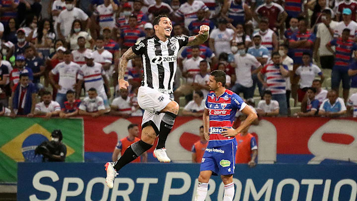 Vina anotou um dos gols da vitória do Ceará Vina anotou um dos gols da vitória do Ceará