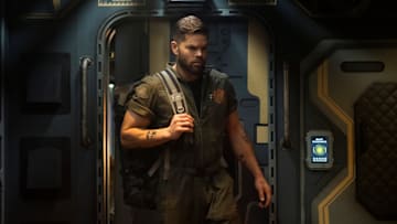 Wes Chatham as Amos Burton in The Expanse season 5