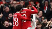Facundo Pellistri (kiri) mendapat pujian setelah menjalani debut dengan Manchester United