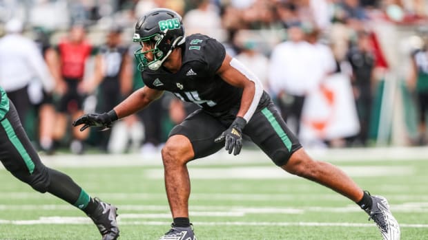 Cal Poly defensive lineman Elijah Ponder