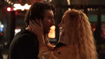Justin Baldoni and Blake Lively star in IT ENDS WITH US. Courtesy of Nicole Rivelli/Sony