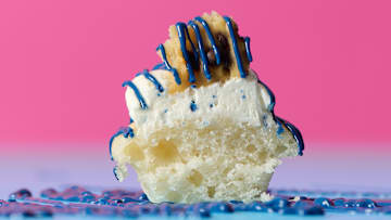 Cottage Cookie Crunch Cupcake