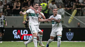 Coritiba encerrou sequência positiva do Atlético-MG e chegou ao segundo triunfo seguido