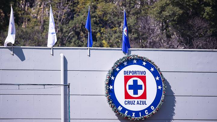 Se estrena el documental 'Azul celeste, Azul oscuro', con referencia a Cruz Azul. Se estrena el documental 'Azul celeste, Azul oscuro', con referencia a Cruz Azul.