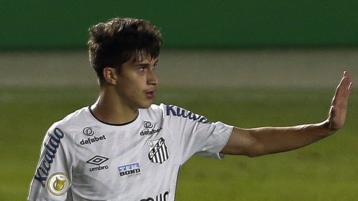 Cria da base do Santos está próximo de assinar com o Tricolor das Laranjeiras Cria da base do Santos está próximo de assinar com o Tricolor das Laranjeiras