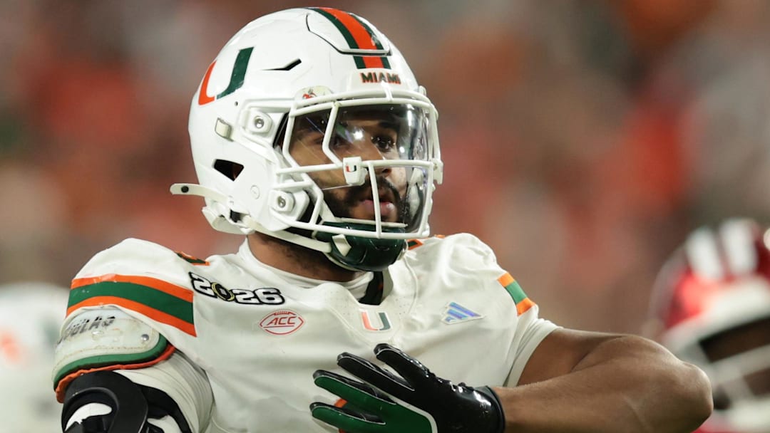 Miami Hurricanes defensive lineman Akheem Mesidor (3) Mandatory Credit: Sam Navarro-Imagn Images