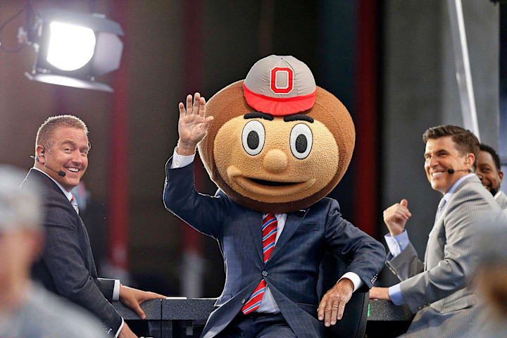 Former Indiana coach Lee Corso picks the Ohio State Buckeyes for the win over his former Hoosiers on ESPN's College GameDay 